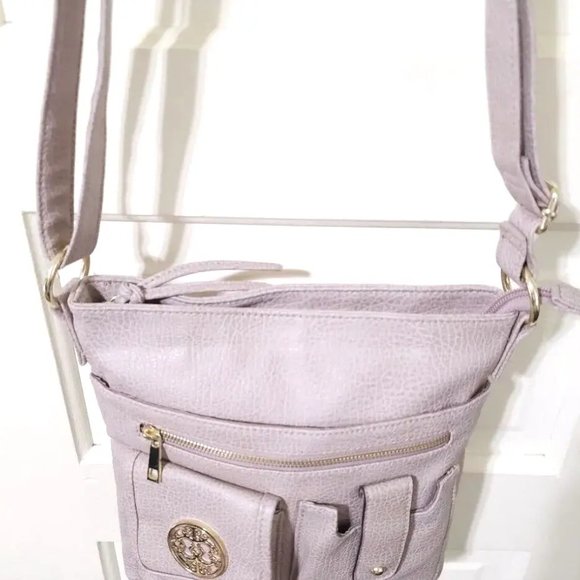 NEW BLUSH Gold Medium FAUX Leather Crossbody Shoulder Bag Purse Top Zip Pockets - Picture 8 of 13